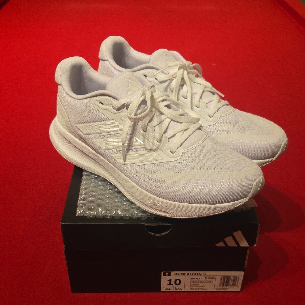 Mens Adidas size 10 Runfalcon 5